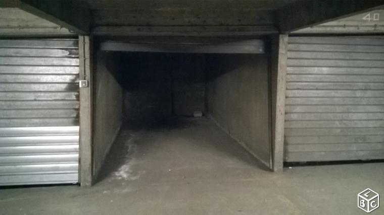 2 Box/garages 17 m2  11