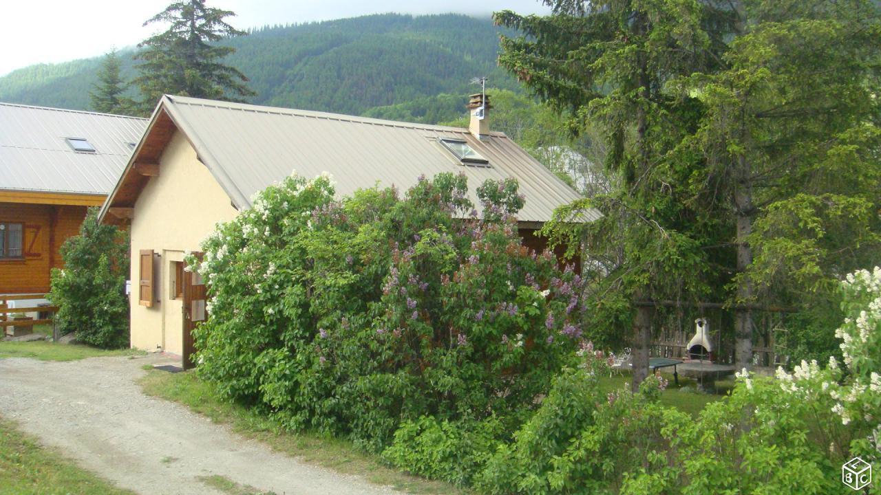 Serre che 1400, deux chalets sur le même terrain