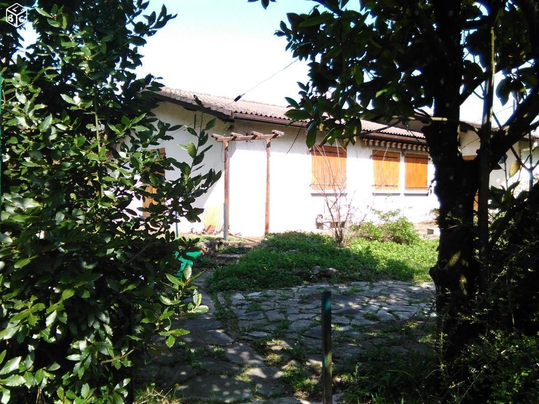 Maison de plein pied à Veurey Voroize ()