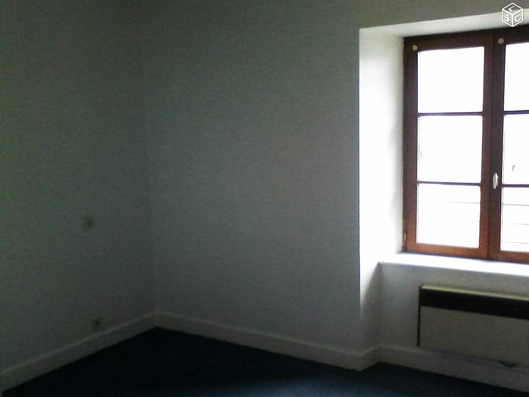 Location d un appartement F1 bis