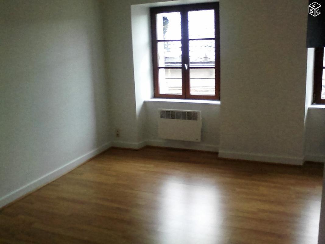 Location d un appartement F1 bis
