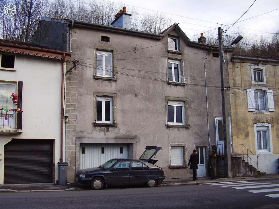 Maison mitoyenne 250 M2 a terminer