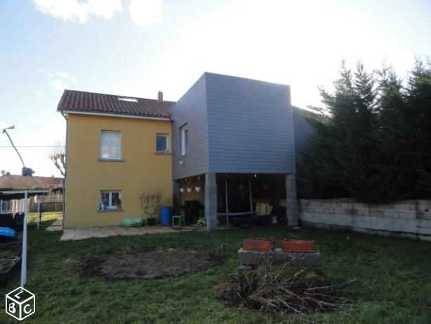 Maison 4 pièces 140 m²