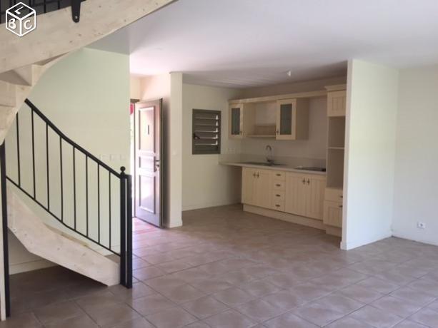 Maison 3 pièces 75 m²