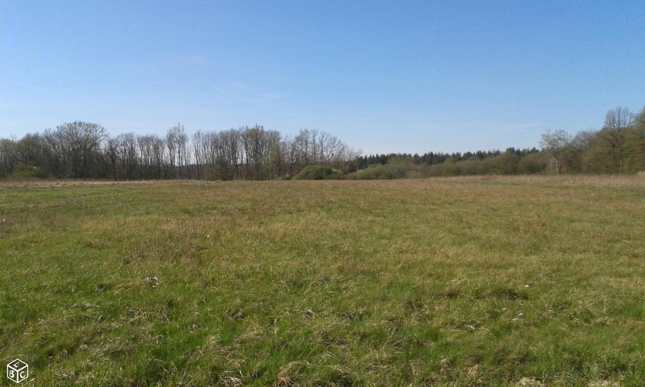 Terrain de loisirs à BOIS de GAND de 6300 M²