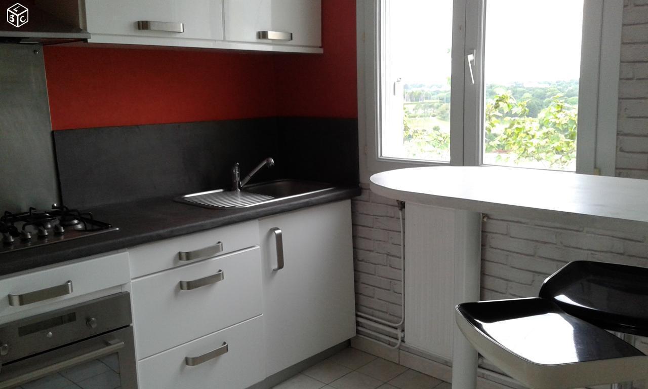 90 m² quartier calme t4/t5 entierement renove