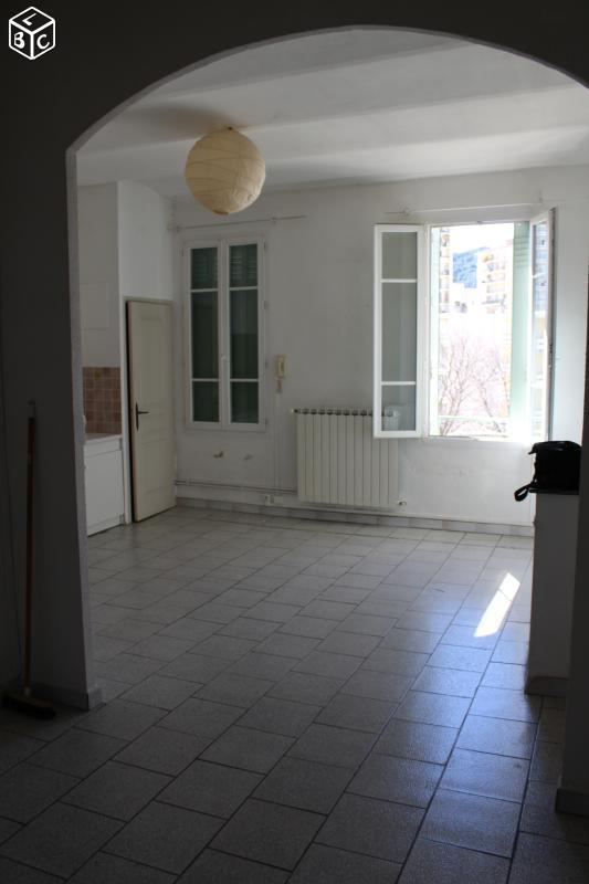 Location appartement centre-ville d'ALES