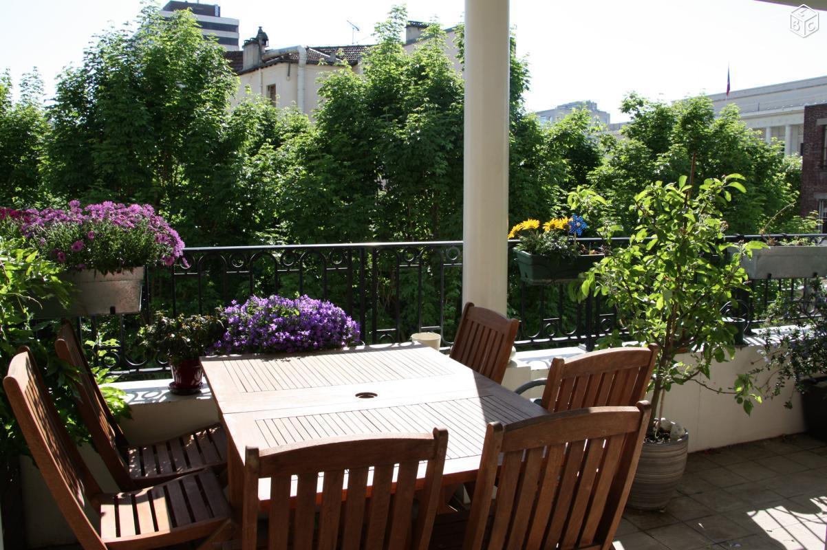 4 pièces avec terrasse en centre ville de