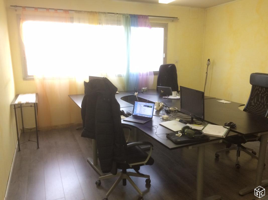 Bureaux de 50 m2 en rez de chaussée