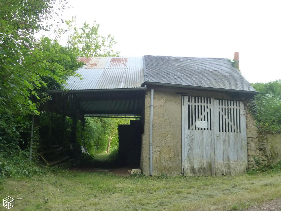 Terrain avec cave