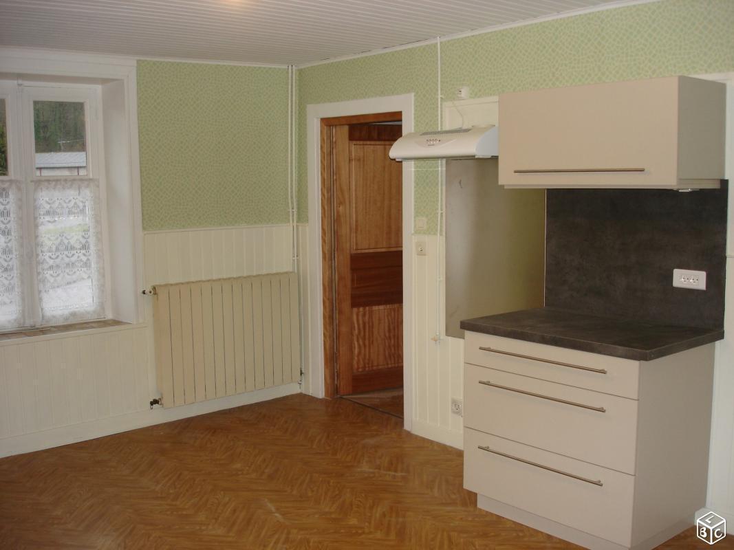 Appartement F4 proche REMIREMONT (3 km)