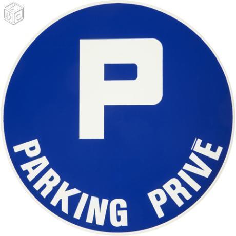 Parking privé - location à la semaine