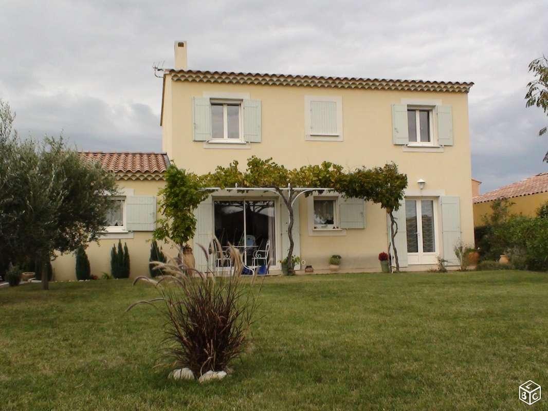 Villa a 10 mns de Saint Remy De Provence