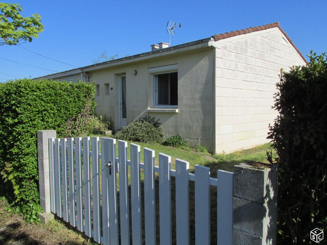 MAISON T2 45m² dans impasse avec garage et jardin