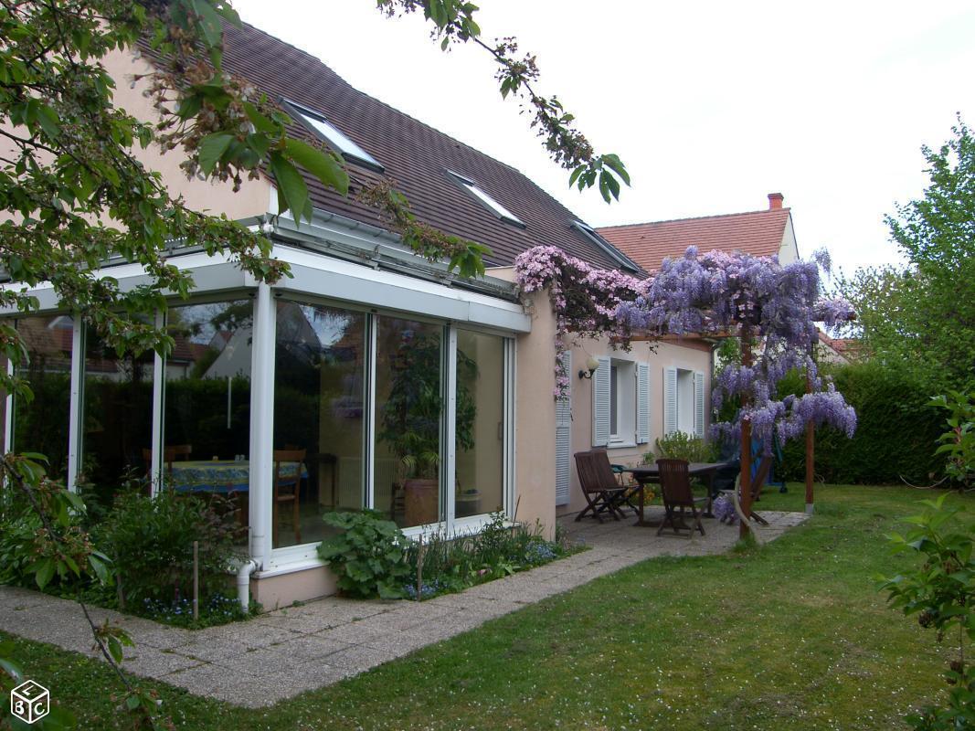 Maison 5 chambres - 193 m2 - au calme et au vert