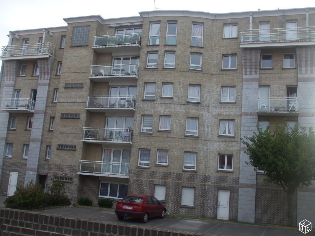 Appartement f2 a louer a  quartier nation