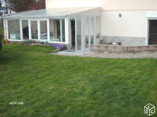 Pavillon et garage sur 550 m² de terrain