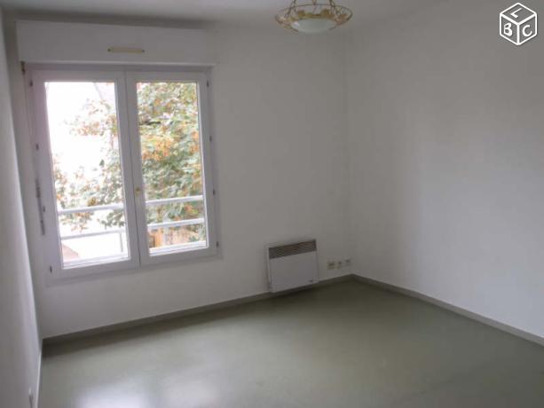 Studio 1 pièce 22 m²