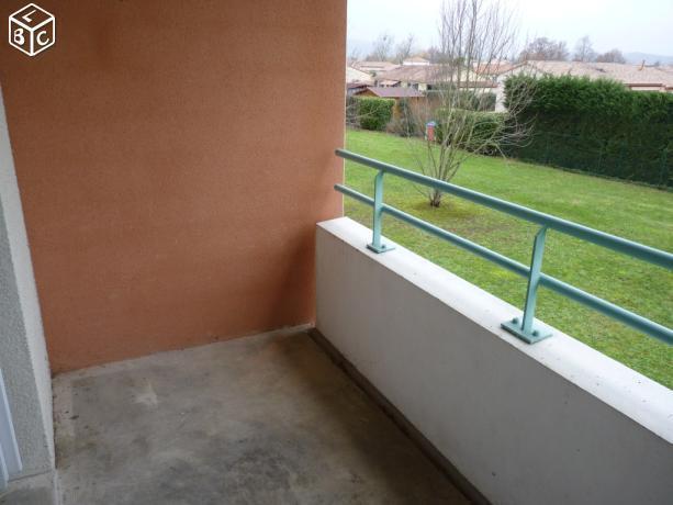 T2 34 m2 TBE avec terrasse