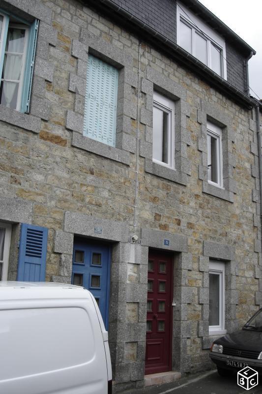 Maison de ville au centre de
