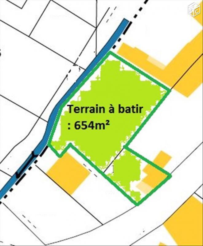 Terrain 654 m² Gemozac