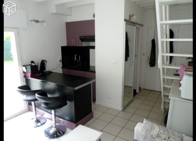 Appartement duplex T2 bis avec jardin et parking