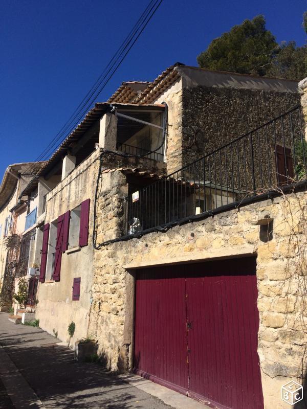 Grande maison 19eme siècle Vaugines, Luberon