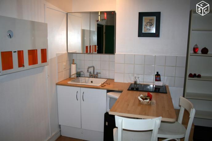 Studio meublé 18 m² à  (92)