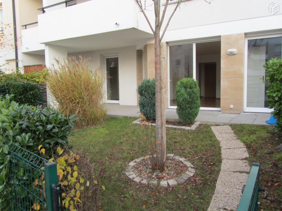 2 pièces 50 m2 en rez de jardin à Souffelweyersh