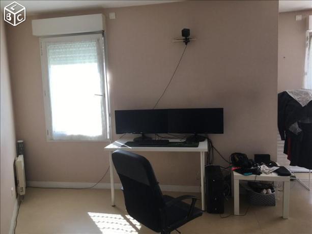 Studio 1 pièce 28 m²