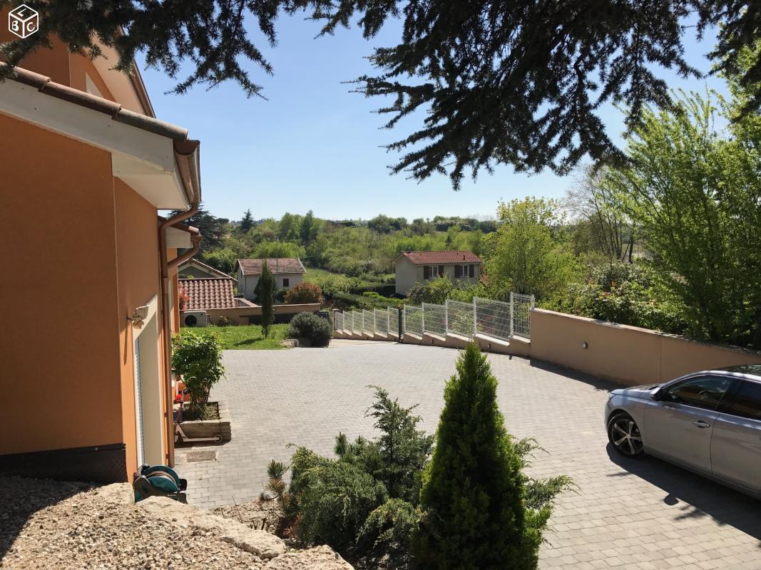 Belle villa de 158m2 avec vue sur 760m2