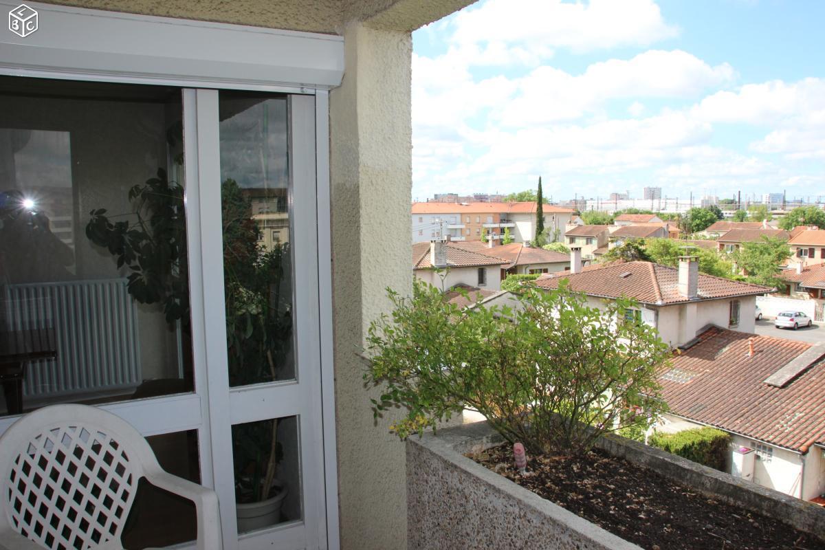 T3 65m2 proche parc Maourine - parking - balcon