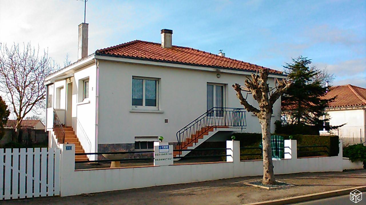 Maison à  -85