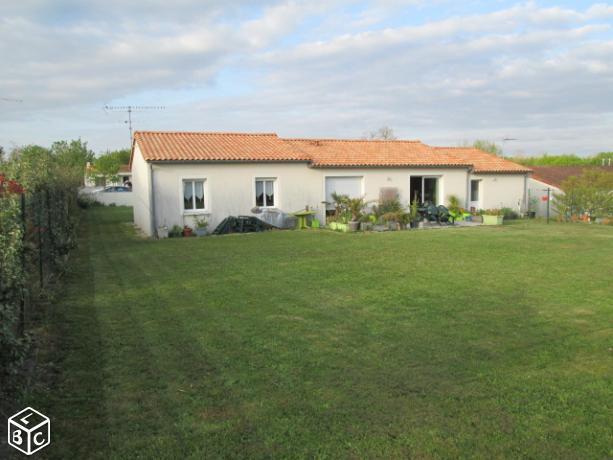 Pavillon 150m² 4ch + garage sur terrain 1100m²