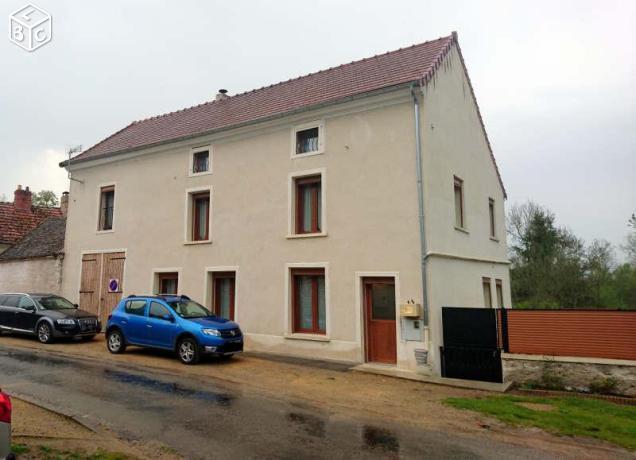 Château 7 pièces 150 m²