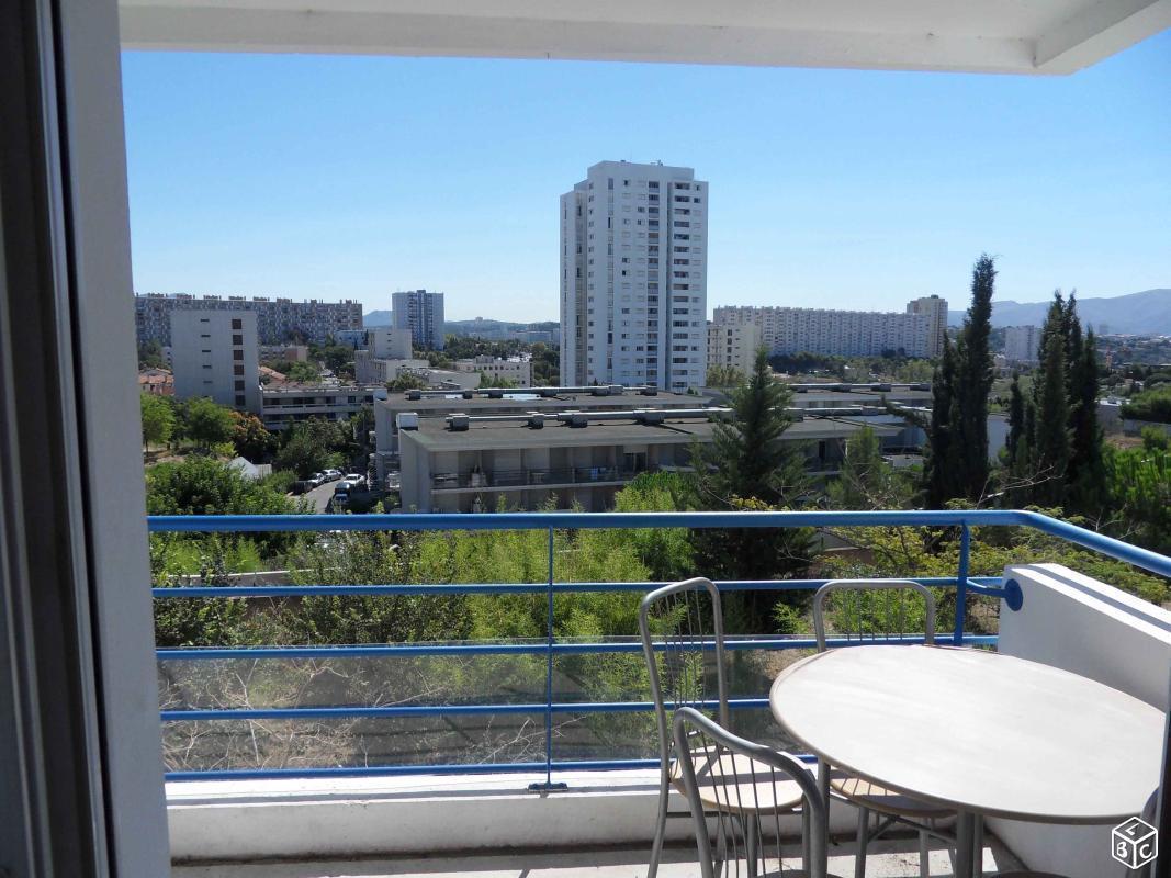 STUDIO (18m2) AVEC BALCON (4m2)