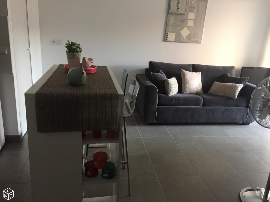 Appartement T1 état neuf  5ième