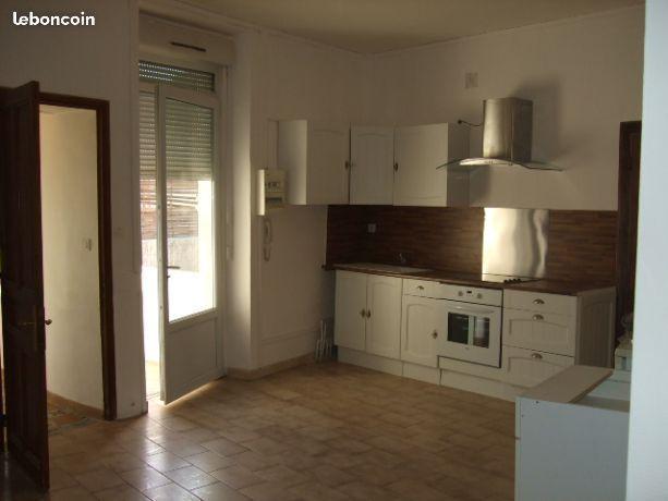 Appartement T3 proche Arènes