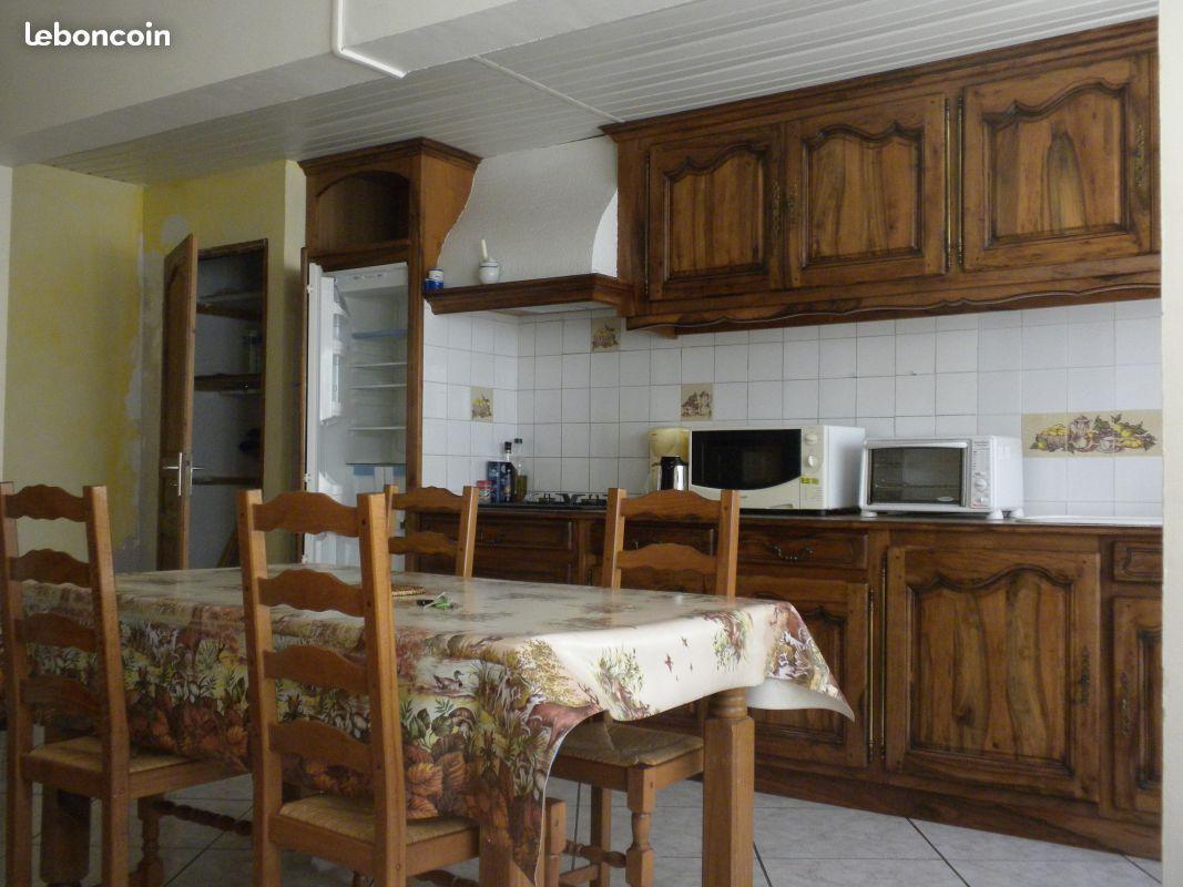 Maison de Village Equipée 230 000 Euros