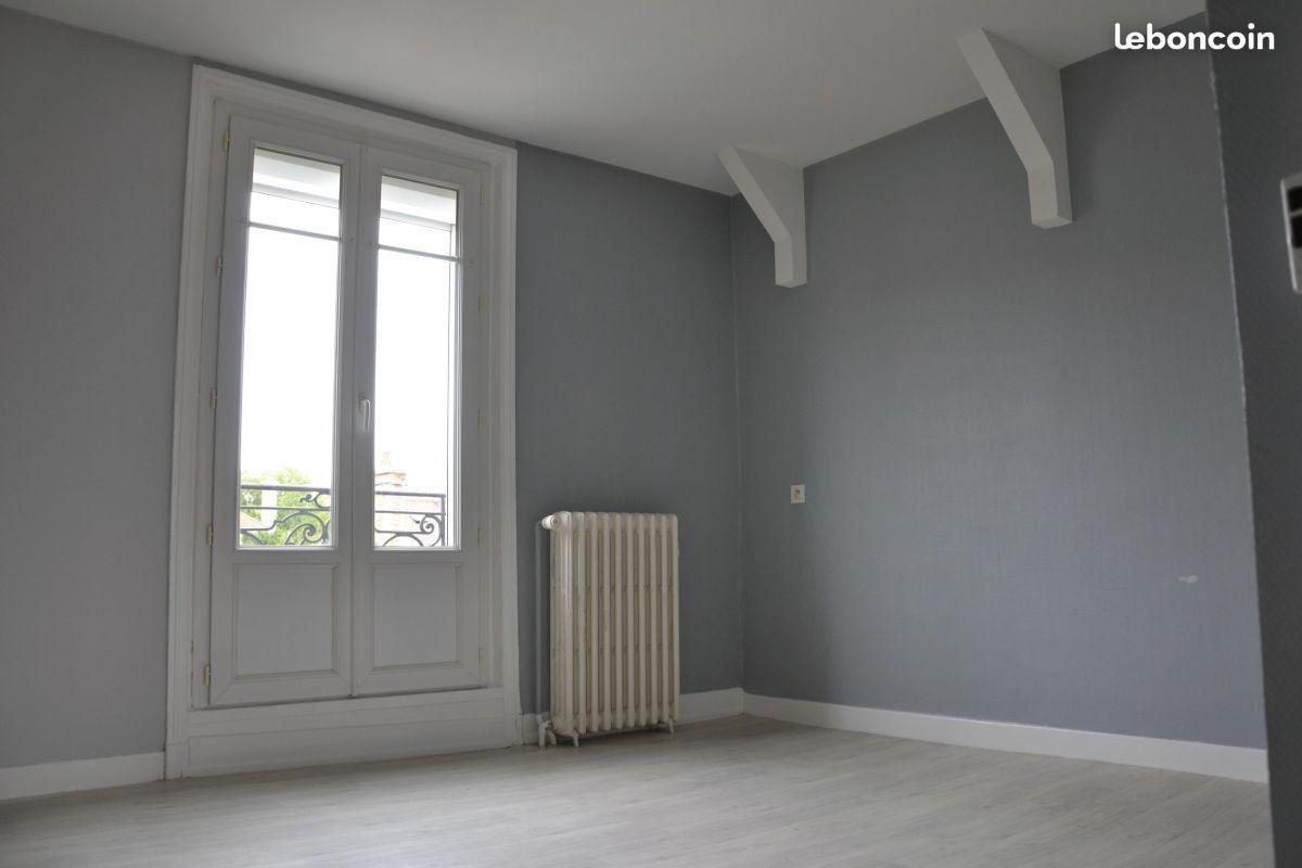 Studio 20m2 Hyper Centre Rue de Chativesle