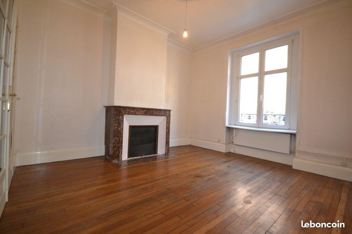 Appartement F2 Rue du Pont des Loges