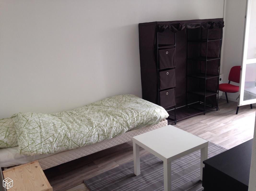 Chambre meublée dispo début juin à Villejean