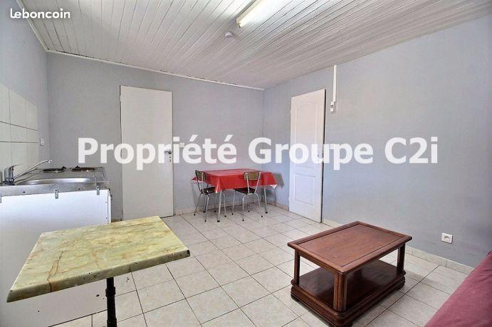 Studio 1 pièce 20 m²