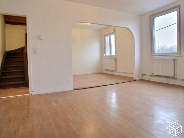 - Appartement 100 m2