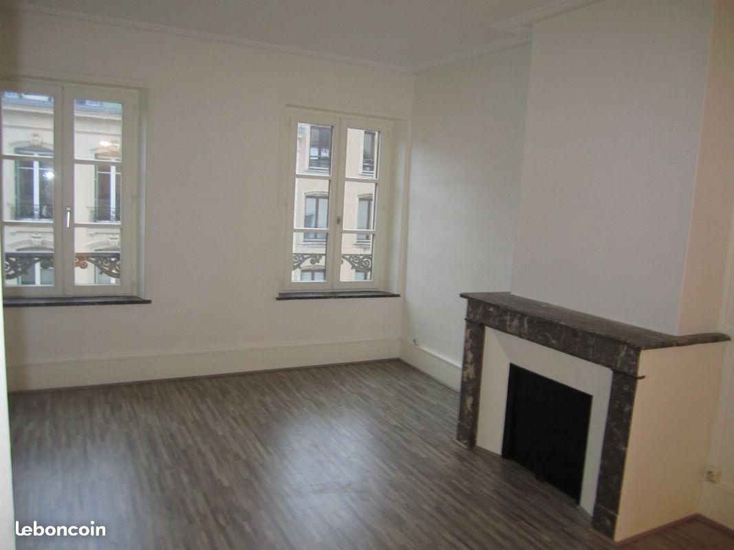 Appartement F3  Centre 73 m2