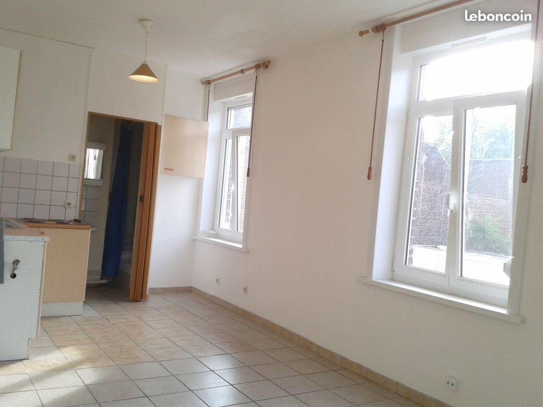 Loue Studio 24 m² à Faches limite Lille