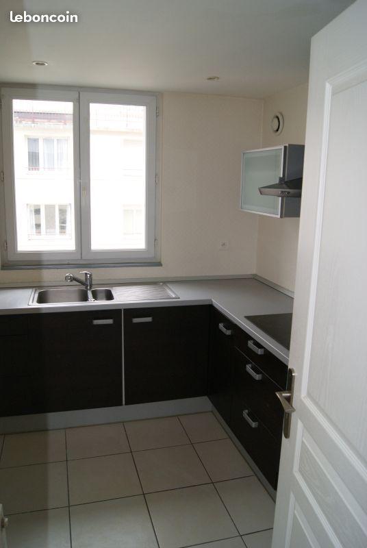 Appartement T3 Centre  Liberté