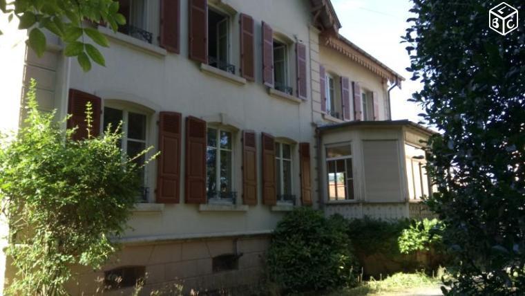 Maison 9 pièces 290 m²