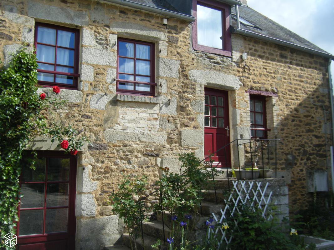 Maison de bourg à 9 km d' Alençon