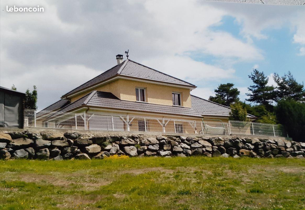 Maison avec terrain 1000m2